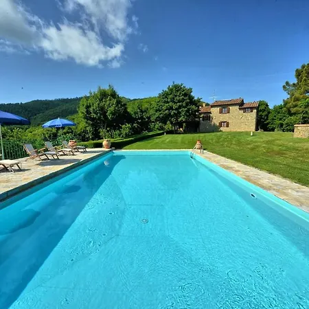 Sleeps 8 Pool Wifi * Monterchi