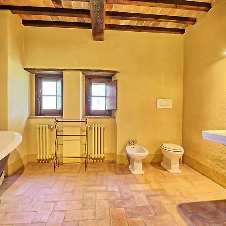 Sleeps 8 Pool Wifi Villa