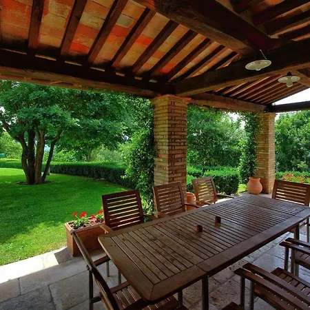 Sleeps 8 Pool Wifi * Monterchi