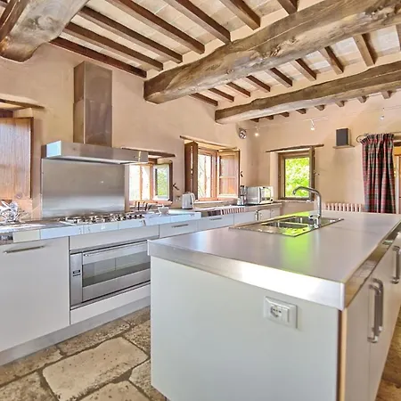 Sleeps 8 Pool Wifi Villa Monterchi