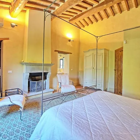 Villa Sleeps 8 Pool Wifi Monterchi